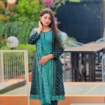 আড়ং বুটিক্স রেডিমেড থ্রি-পিস।