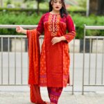 আড়ং বুটিক্স রেডিমেড থ্রি-পিস।
